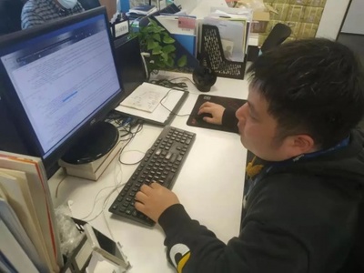 深蘭科技常州工廠打造的消毒機器人獲10多個國家市場準(zhǔn)入